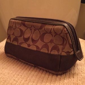 Coach makeup pouch signature brown